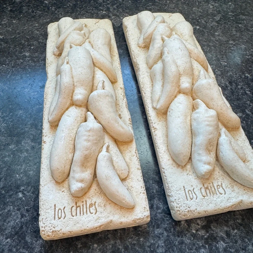 Vintage Los Chiles Stone Style Wall Plaques Pair Southwestern Kitchen Decor 11in